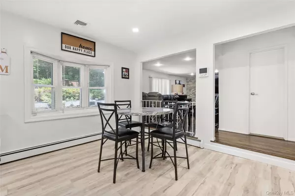 Smithtown, NY 11787,45 Grandview LN
