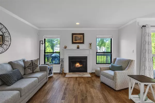 Ossining, NY 10562,201 Horseshoe CIR