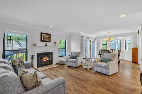 Ossining, NY 10562,201 Horseshoe CIR