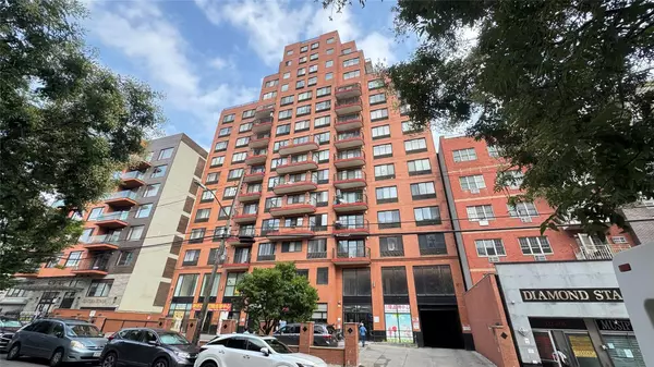 132-35 41st RD #10A, Flushing, NY 11355