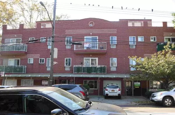 41-50 149 Pl #C2F, Flushing, NY 11355