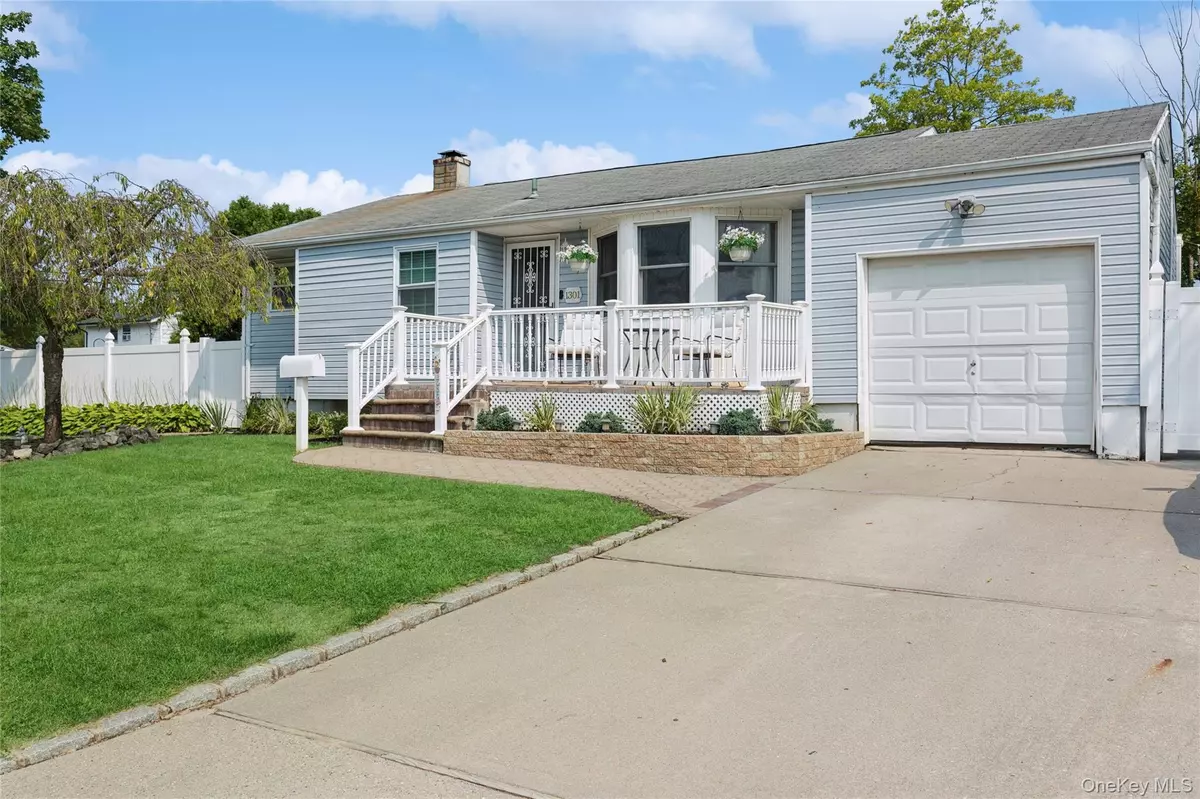 Medford, NY 11763,1301 Race AVE