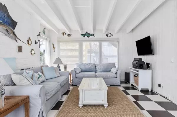 Seaview, NY 11770,59 Laurel AVE