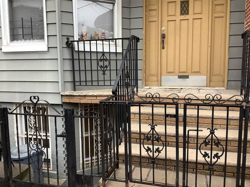 2027 Bleecker ST, Ridgewood, NY 11385