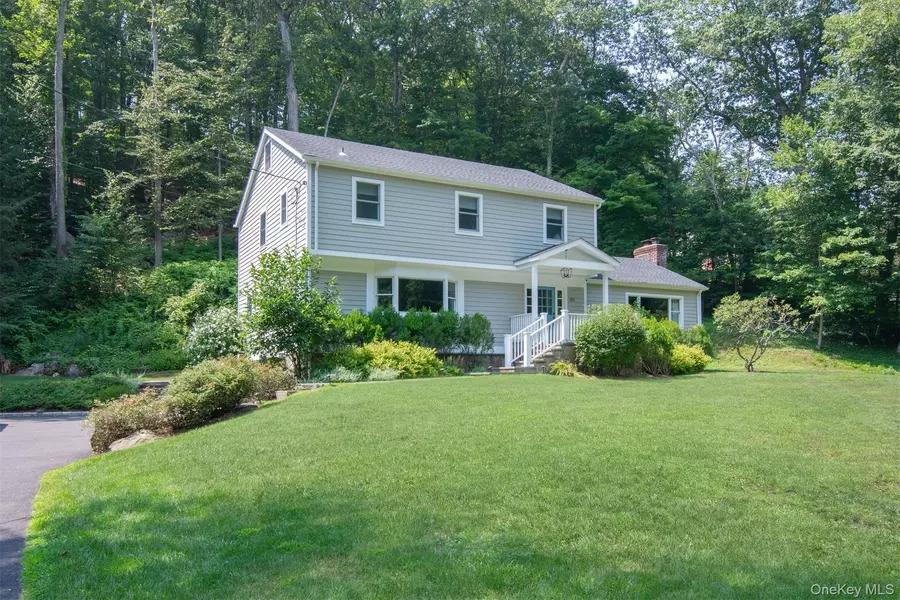 101 Appleby DR, Bedford, NY 10506
