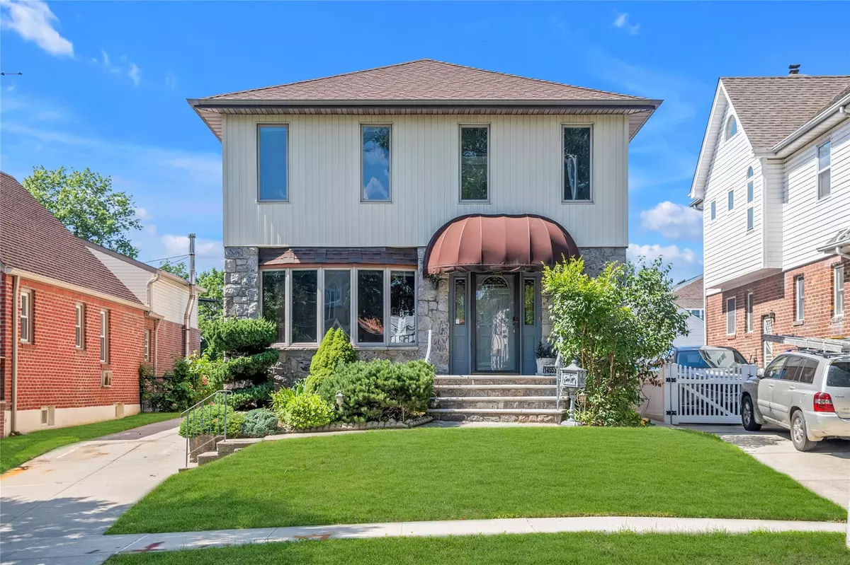 Whitestone, NY 11357,145-53 9th AVE