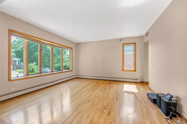 Whitestone, NY 11357,145-53 9th AVE