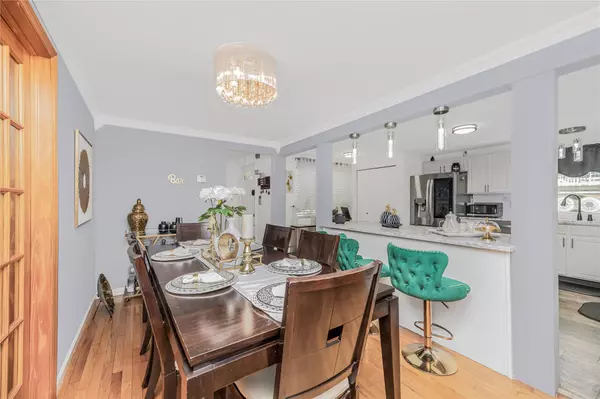Newburgh, NY 12550,5 Queens WAY