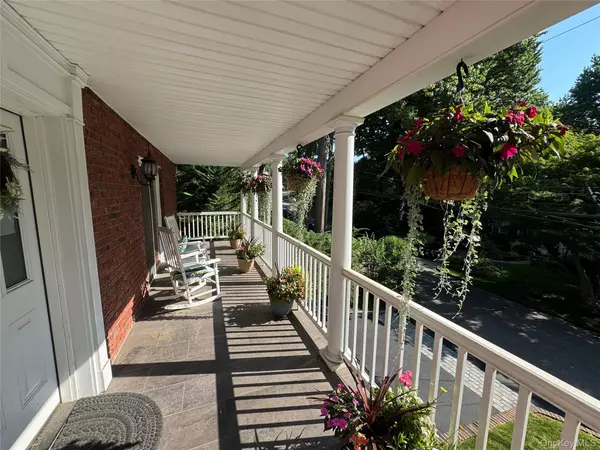 Bronxville, NY 10708,43 Wildway