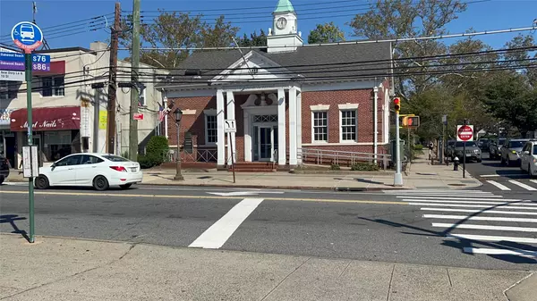 257 New Dorp LN, Staten Island, NY 10306
