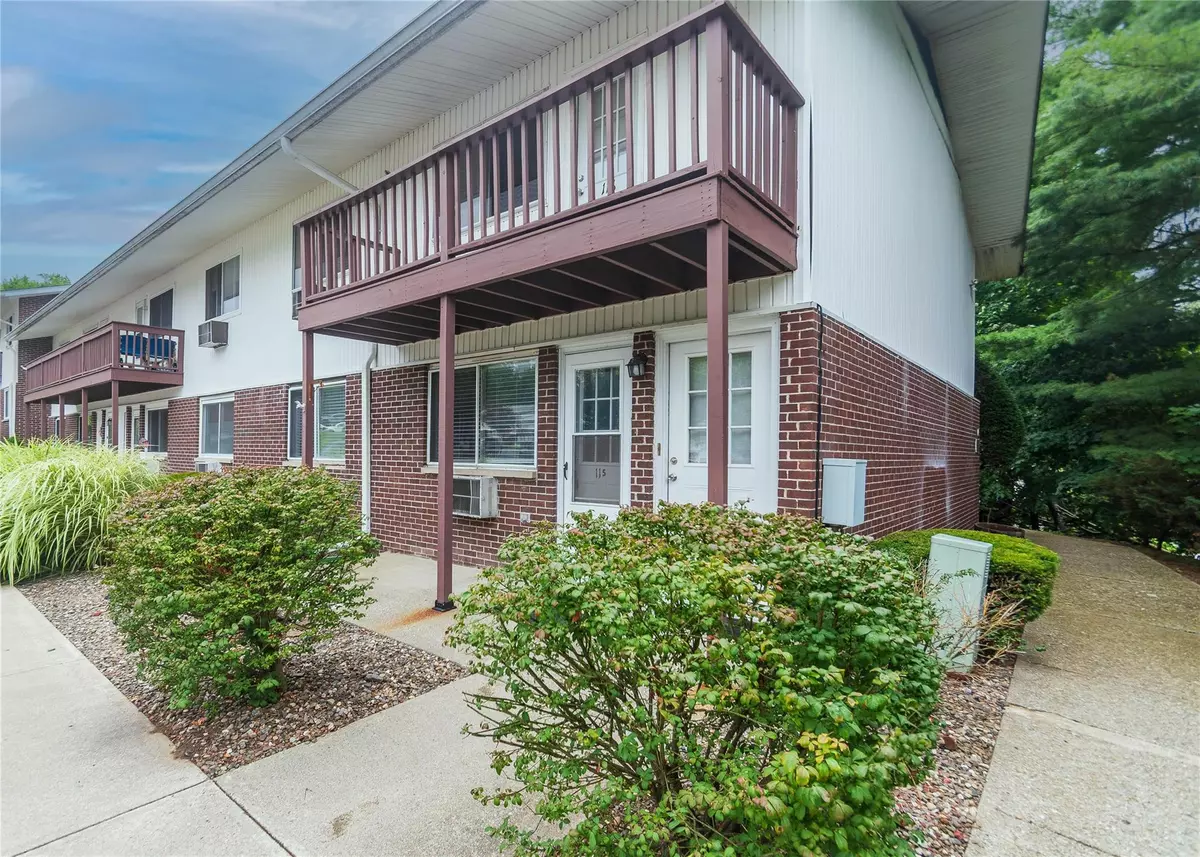 Poughkeepsie, NY 12603,321 Titusville RD #115