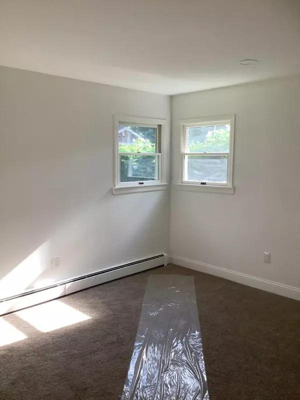 Lake Ronkonkoma, NY 11779,4991 Express DR