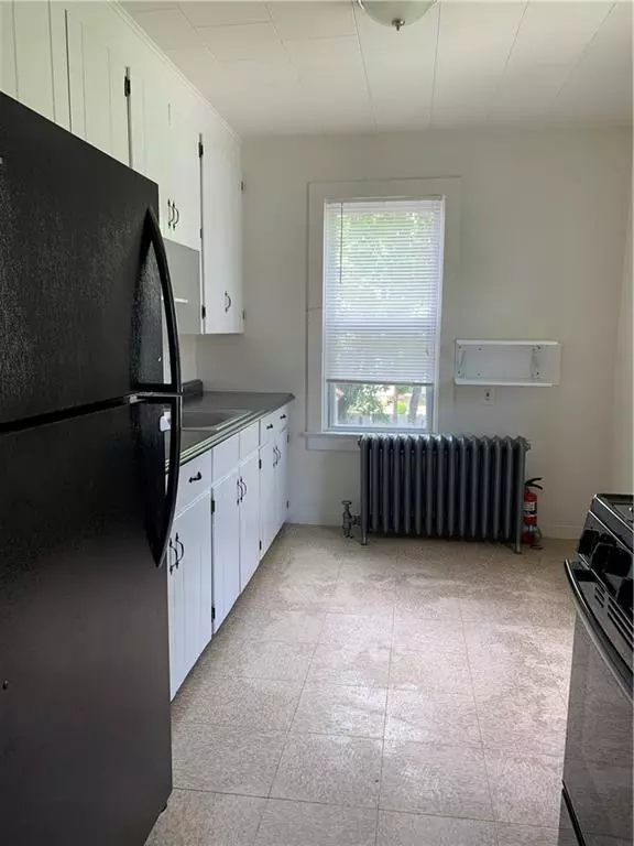 Port Jervis, NY 12771,30 Kingston AVE #2