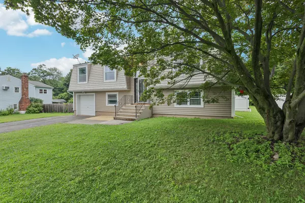 New Windsor, NY 12553,510 Macnary RD