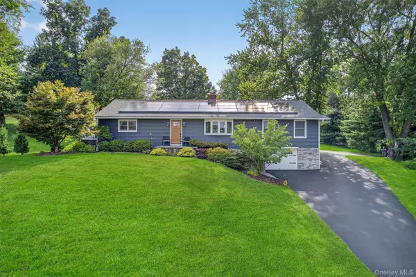 Warwick, NY 10990,42 Brady RD