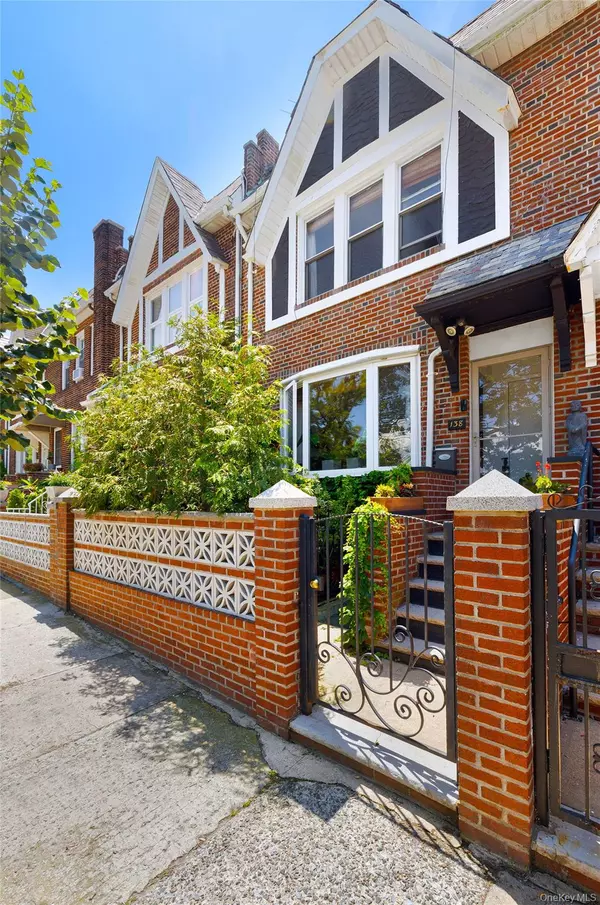 Brooklyn, NY 11220,138 Wakeman PL