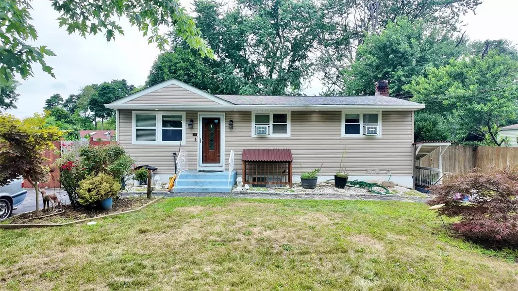 144 Wheeler AVE, Brentwood, NY 11717