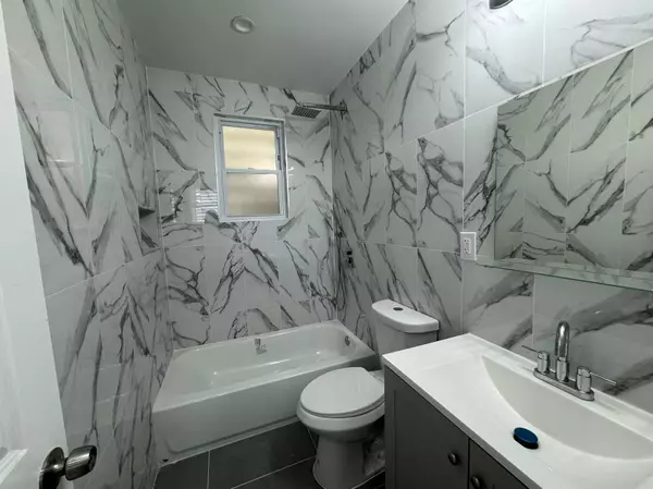 Ozone Park, NY 11416,101-52 103rd ST