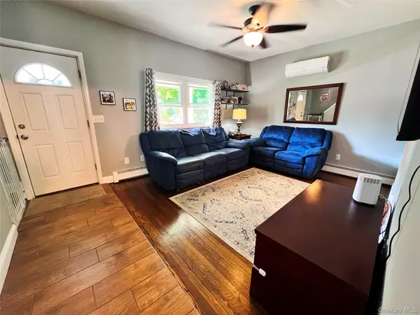 Cornwall, NY 12518,28 Maple ST