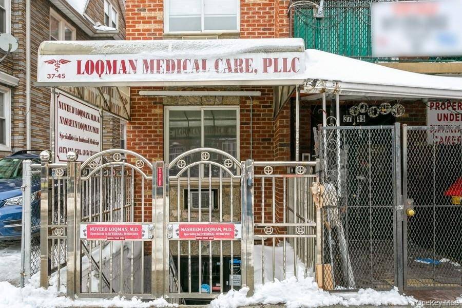 3745 75th ST, Jackson Heights, NY 11372