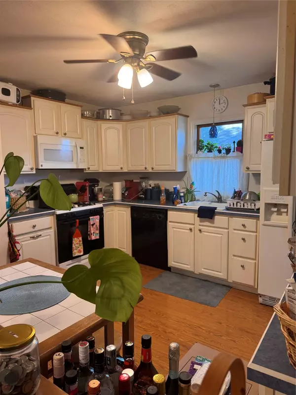 Pearl River, NY 10965,286 Railroad AVE