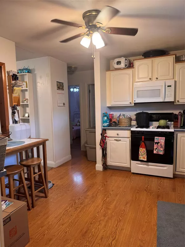 Pearl River, NY 10965,286 Railroad AVE