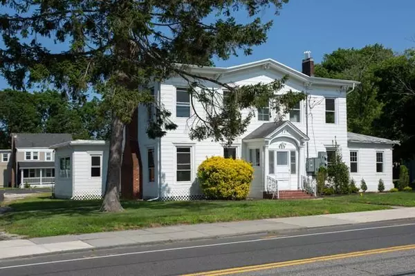 Patchogue, NY 11772,307 South Ocean #4