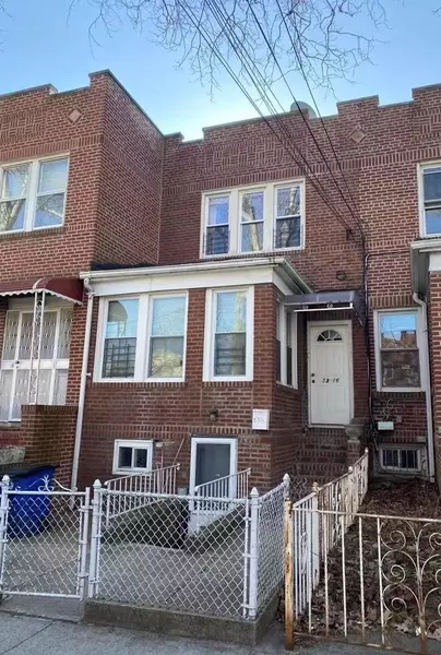 53-16 96th ST, Corona, NY 11368