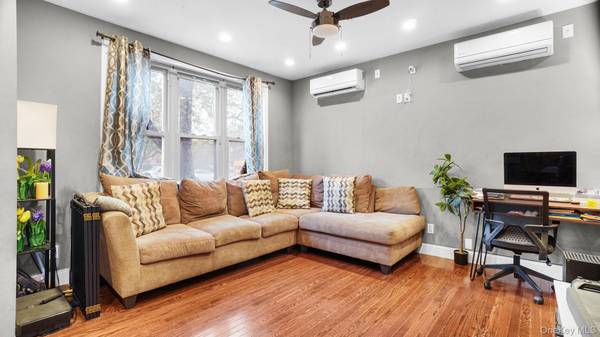 Brooklyn, NY 11208,2476 Linden BLVD