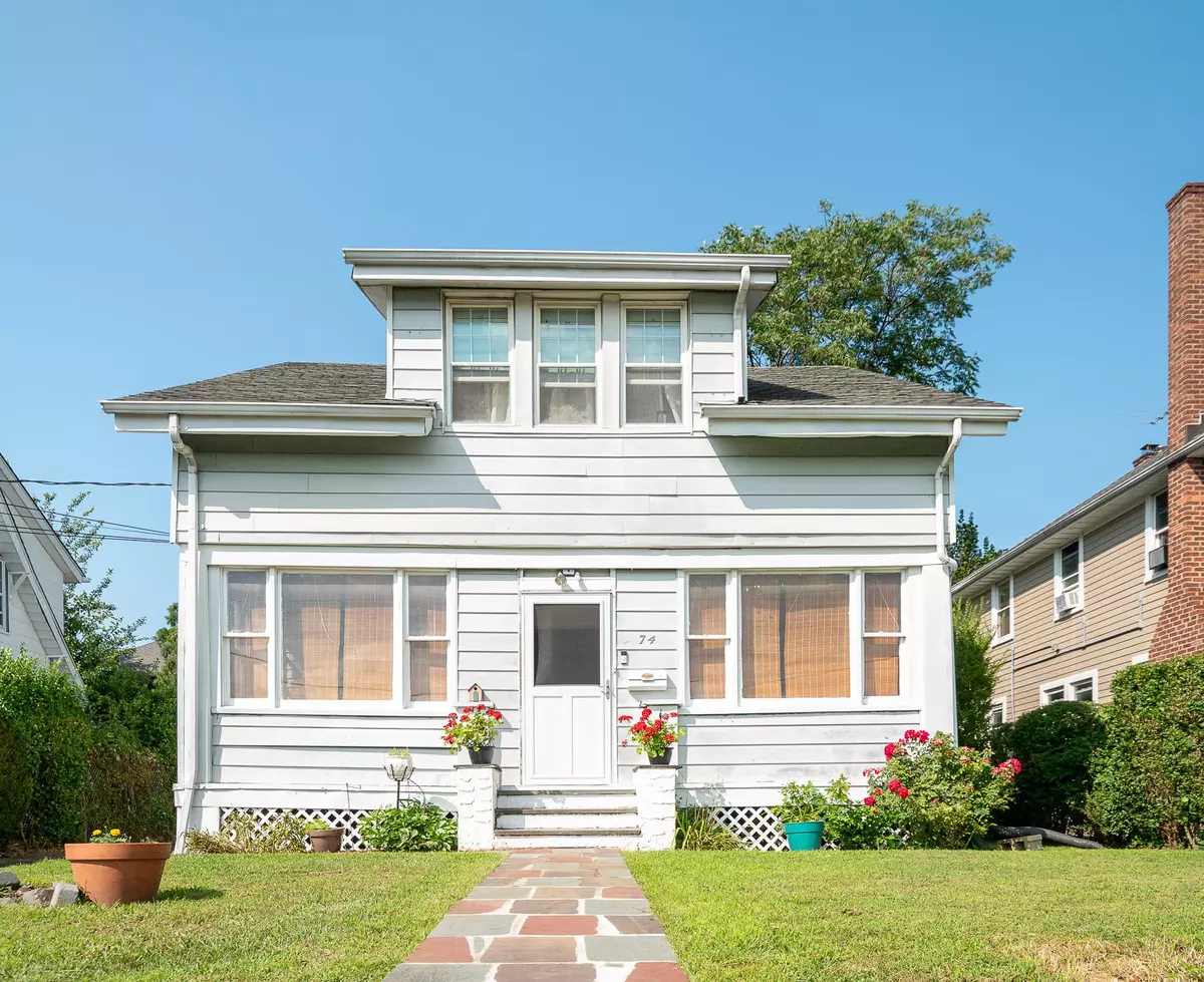 White Plains, NY 10607,74 McLean AVE