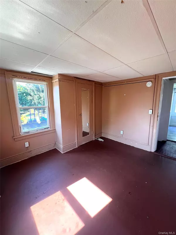 Wappingers Falls, NY 12590,2743 W Main ST