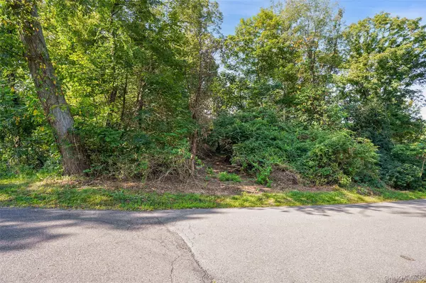Croton Falls, NY 10519,4 Owens RD