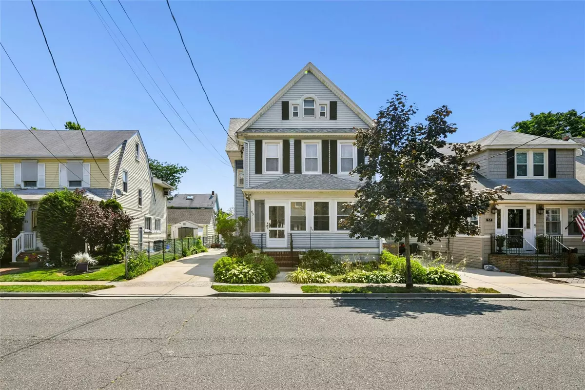 Rockville Centre, NY 11570,55 Vernon AVE