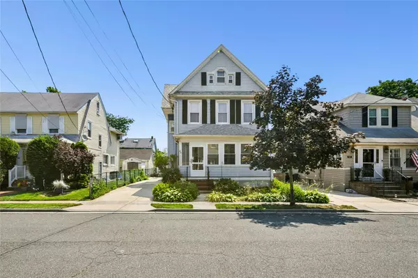 55 Vernon AVE, Rockville Centre, NY 11570