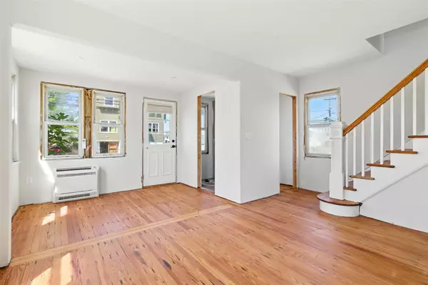 Seaford, NY 11783,2601 Ocean AVE