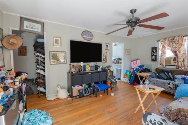 Middletown, NY 10940,35 Woods PL