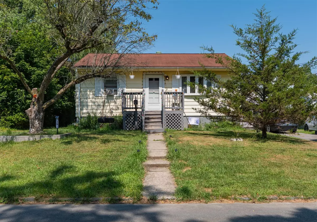 Middletown, NY 10940,35 Woods PL