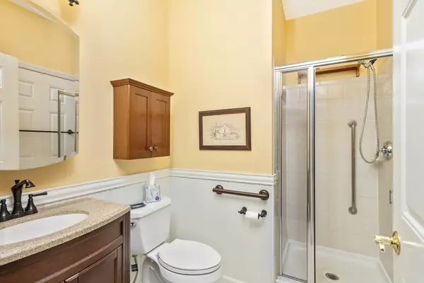 Mount Sinai, NY 11766,36 Rose LN