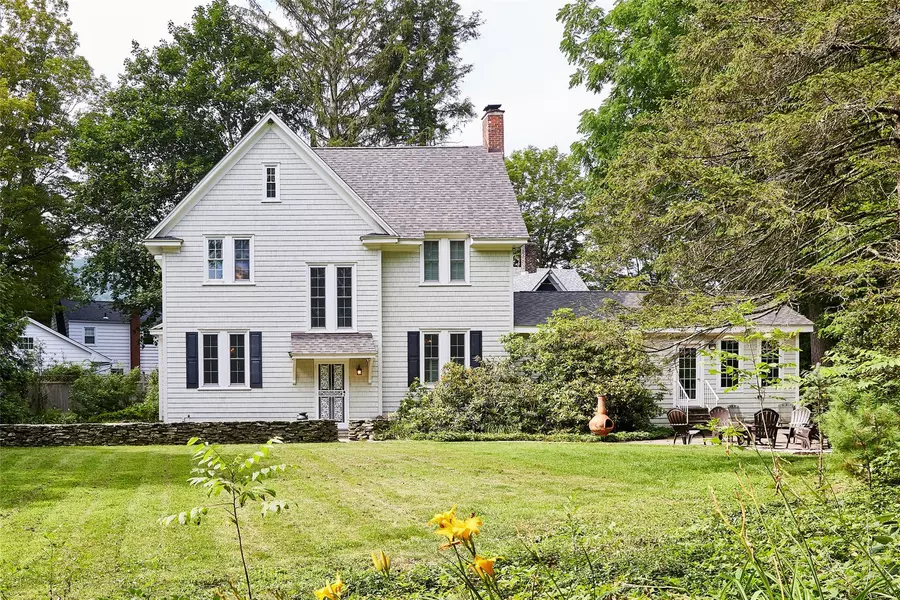 11 Harding LN, Roscoe, NY 12776
