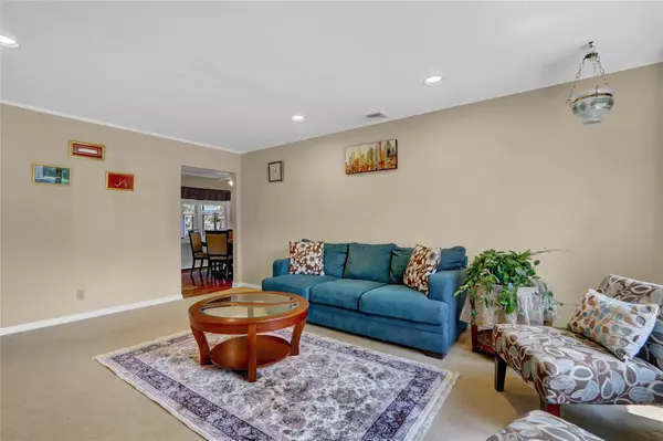 Merrick, NY 11566,217 Camp AVE