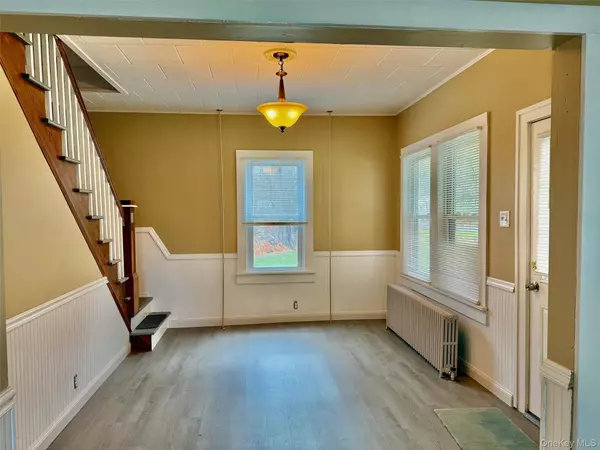 Wurtsboro, NY 12790,104 Phillipsport RD