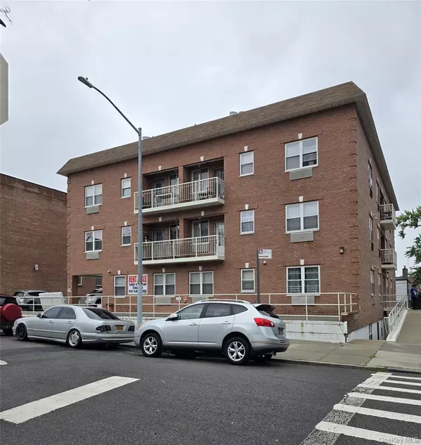 Flushing, NY 11358,3641 169th ST #2F