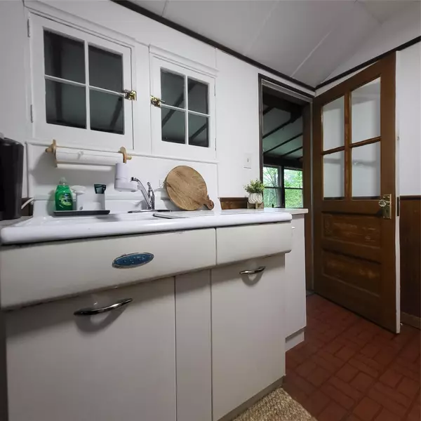 Smallwood, NY 12778,21 E Sullivan PL