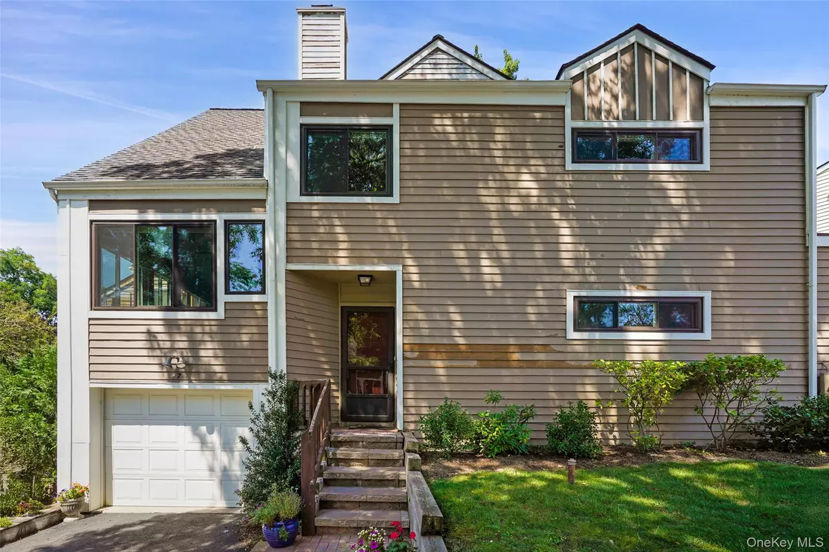 Mamaroneck, NY 10543,7 Top Of The Ridge RDG #B4