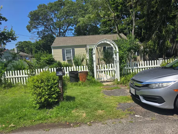 Mastic Beach, NY 11951,29 Edwards RD