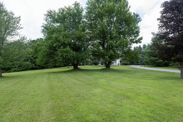 Millbrook, NY 12545,209 Route 343