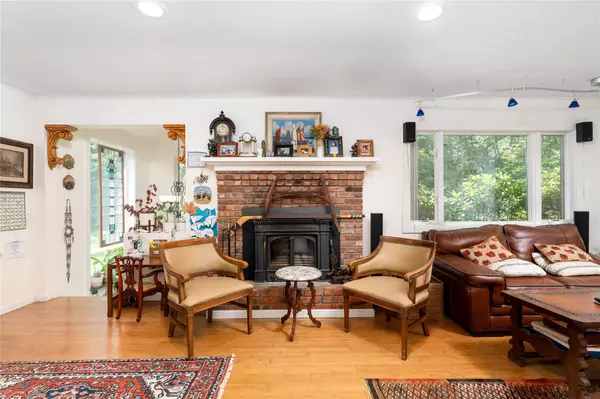 Speonk, NY 11972,3 Leslie CT