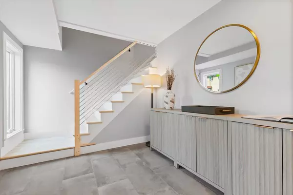 Hastings-on-hudson, NY 10706,5 Nodine ST #5