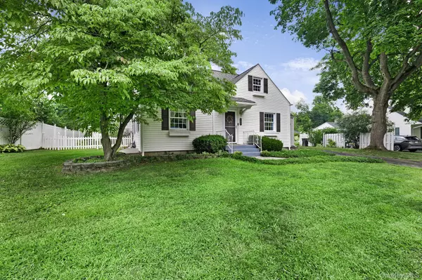 New Windsor, NY 12553,109 Pine DR