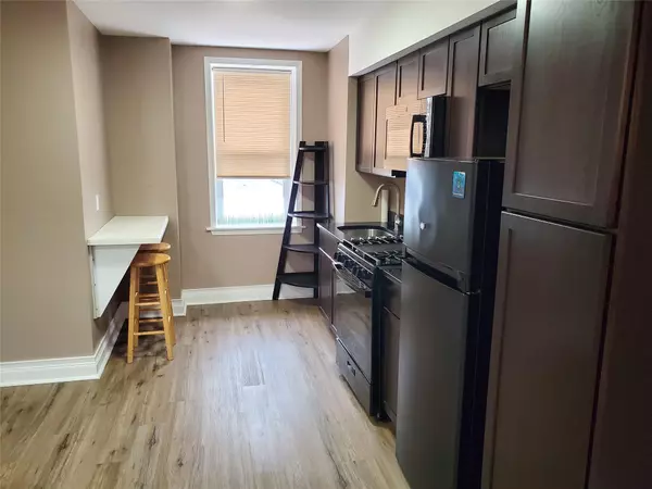 Lynbrook, NY 11563,524 Merrick RD #2nd Fl